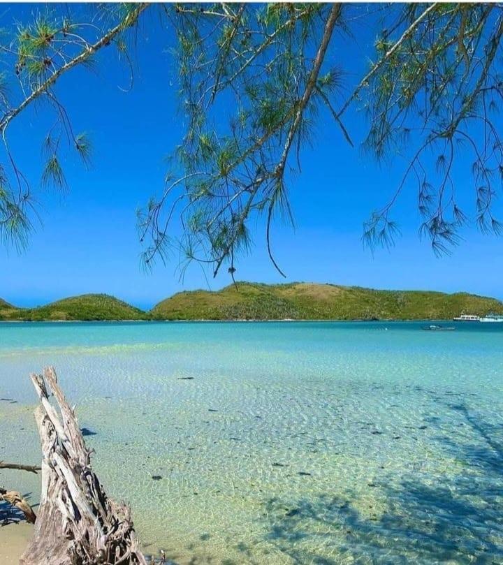 Duplex Praia Do Forte 卡波布里奥 外观 照片